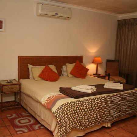 Babbling Brook B&B Closes At Half Past Eight Empangeni Dış mekan fotoğraf