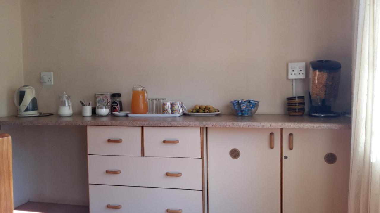Babbling Brook B&B Closes At Half Past Eight Empangeni Dış mekan fotoğraf
